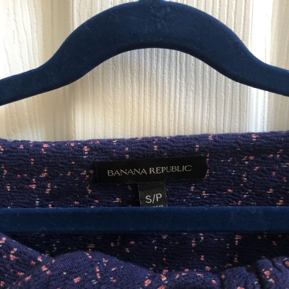 Banana Republic Top (Runs Big) - Picture 2 of 3